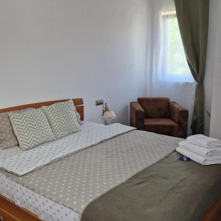 Huesca House Hotel Turda Luaran gambar