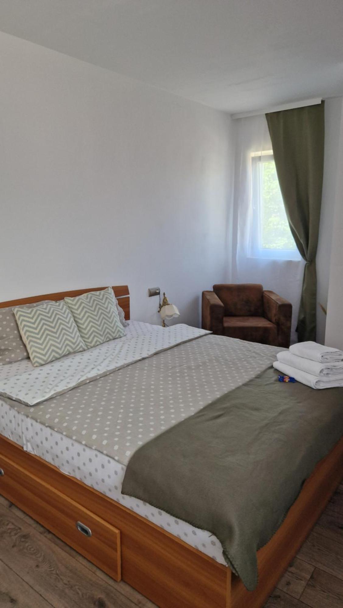 Huesca House Hotel Turda Luaran gambar